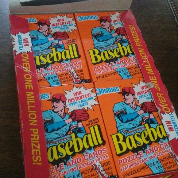 1990 Donruss Baseball Cards Box - Picture 2 of 2